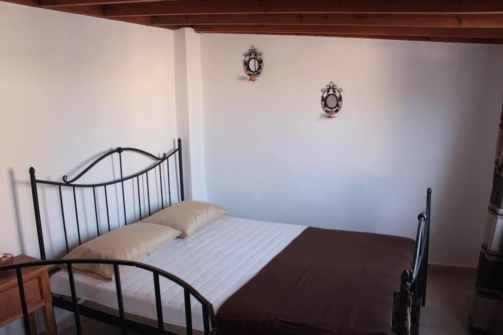 Вилла Old Town Roloi House Родос Экстерьер фото